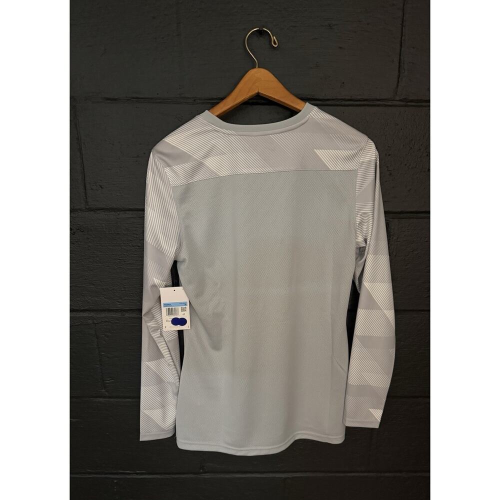 Nike Dri-Fit Grey Activewear Long Sleeve Shirt Women’s Med. NWT - Picture 7 of 7